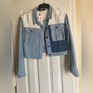 NWT Women’s Sugar Lips Levine Color Block Cropped Denim Jacket Size Medium